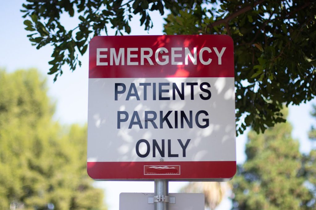 Los Angeles, CA - Woman, Two Children Injured After Fallen Tree Limb Hits Vehicle Near El Sereno Ave